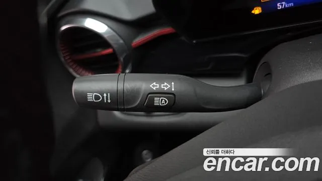 Chevrolet Tracker 2025 thumb 2