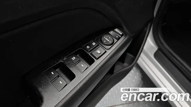 Hyundai Avante 2015 thumb 3