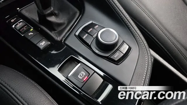 BMW X2 2021 thumb 8