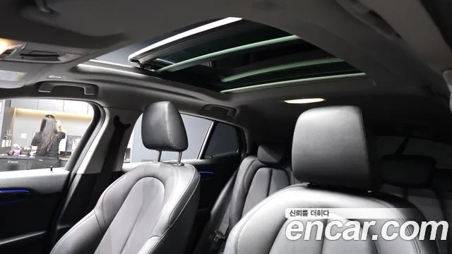 BMW X2 2021 thumb 11