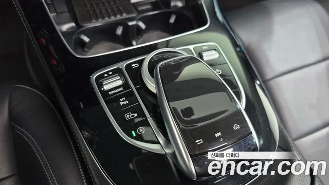 Mercedes-Benz E-Class 2018 thumb 3