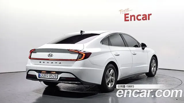 Hyundai Sonata 2022 thumb 2