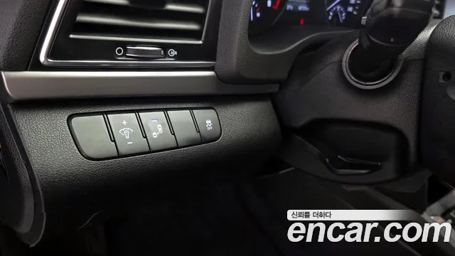 Hyundai AD 2018 thumb 7