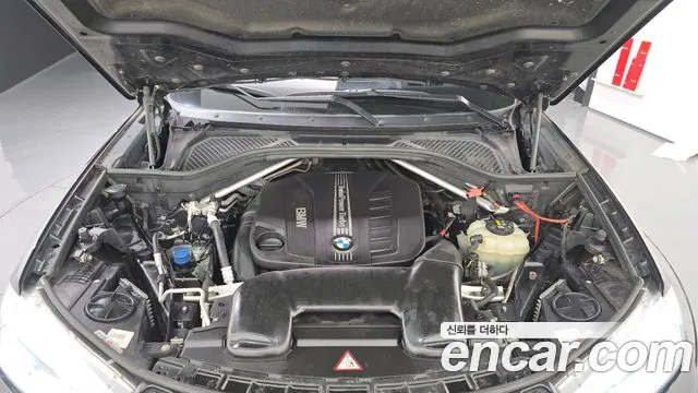 BMW X6 2015 thumb 7