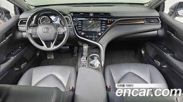 Toyota Camry 2018 thumb 7