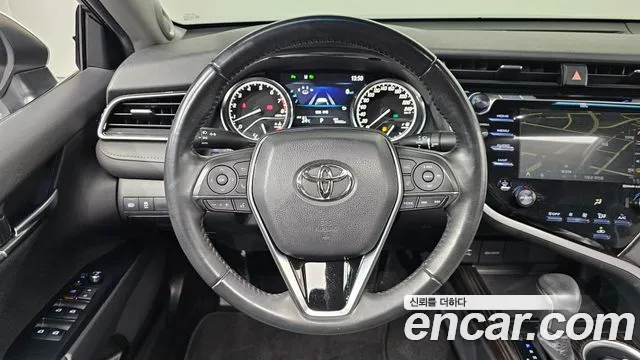 Toyota Camry 2018 thumb 5