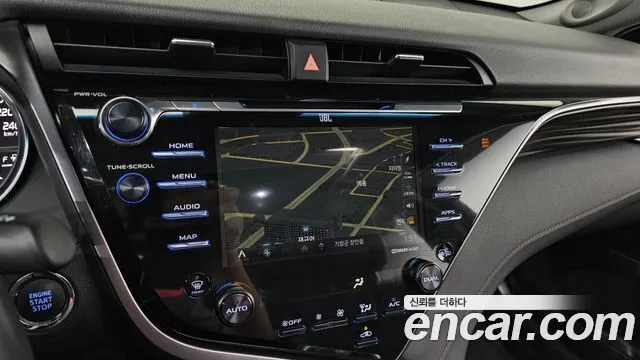Toyota Camry 2018 thumb 4