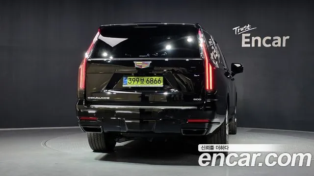 Cadillac Escalade 2025 thumb 4