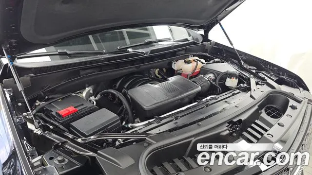 Cadillac Escalade 2025 thumb 5