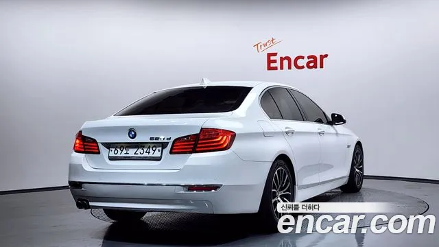 BMW 5 серии 2014 thumb 3