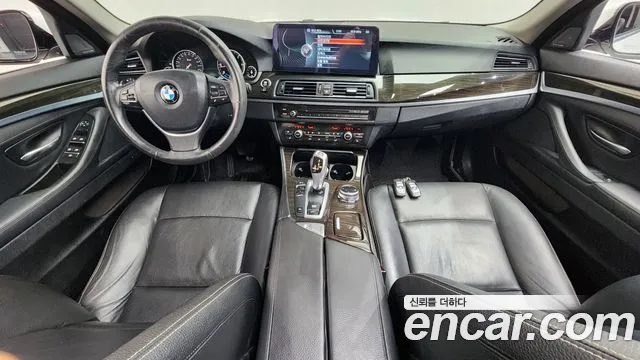 BMW 5 серии 2014 thumb 10