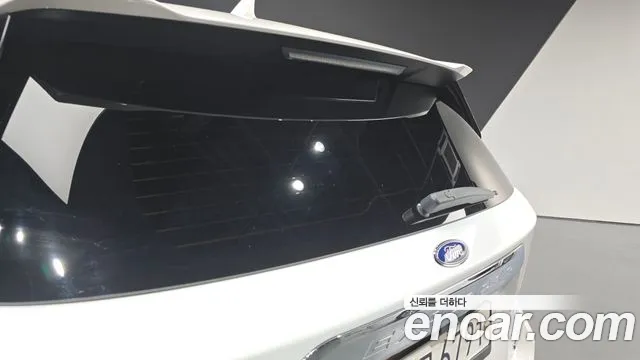 Ford Explorer 2019 thumb 11