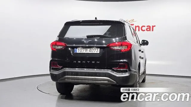 KGM Rexton 2020 thumb 8