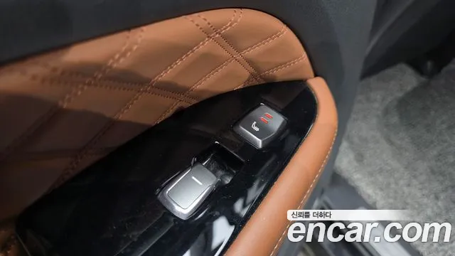 KGM Rexton 2020 thumb 7