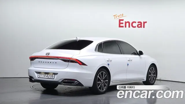 Hyundai Grandeur 2020 thumb 3