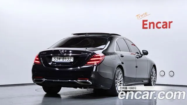 Mercedes-Benz S-Class 2018 thumb 10