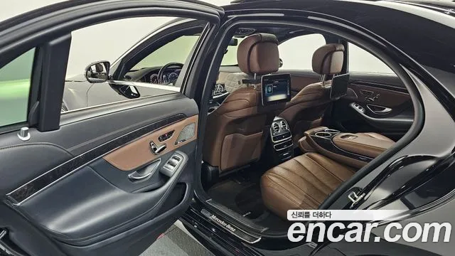 Mercedes-Benz S-Class 2018 thumb 7