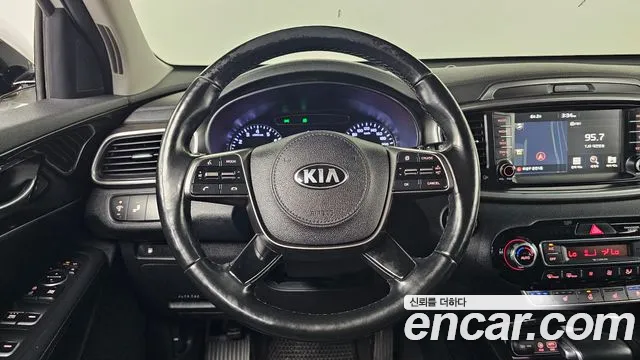 Kia Sorento 2018 thumb 5