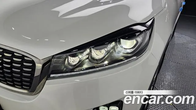 Kia Sorento 2018 thumb 6