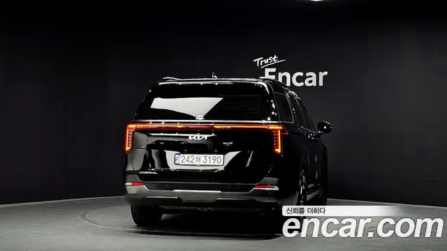 Kia Carnival 2025 thumb 4