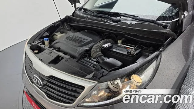 Kia Sportage 2012 thumb 6
