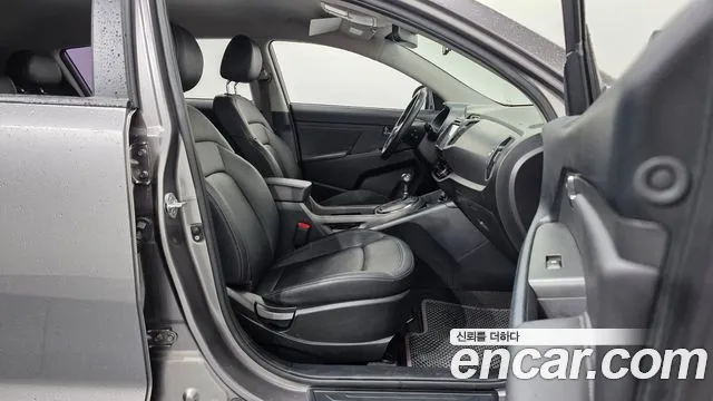 Kia Sportage 2012 thumb 7