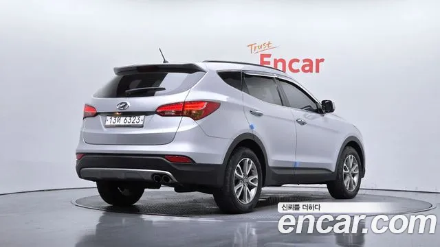 Hyundai Санта Фе 2013 thumb 2