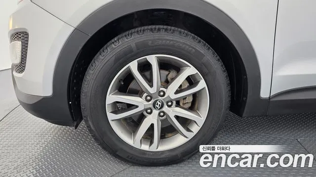 Hyundai Санта Фе 2013 thumb 5