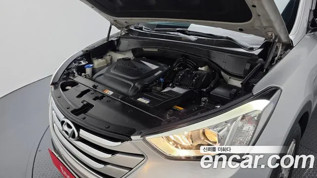 Hyundai Санта Фе 2013 thumb 6