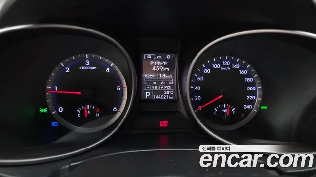 Hyundai Санта Фе 2013 thumb 8