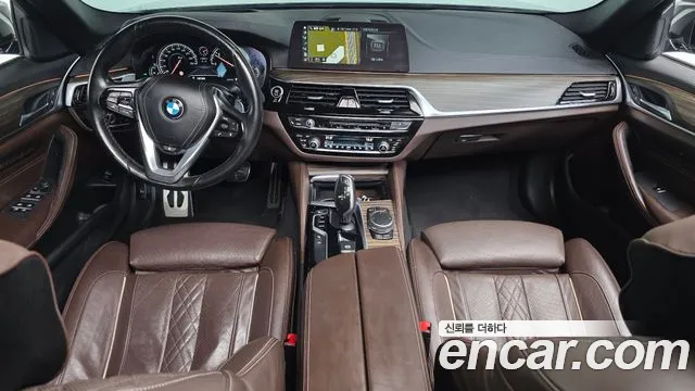 BMW 5 серии 2018 thumb 6
