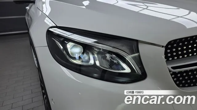 Mercedes-Benz GLC 2018 thumb 4