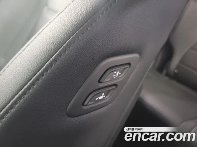 Kia Sportage 2025 thumb 2