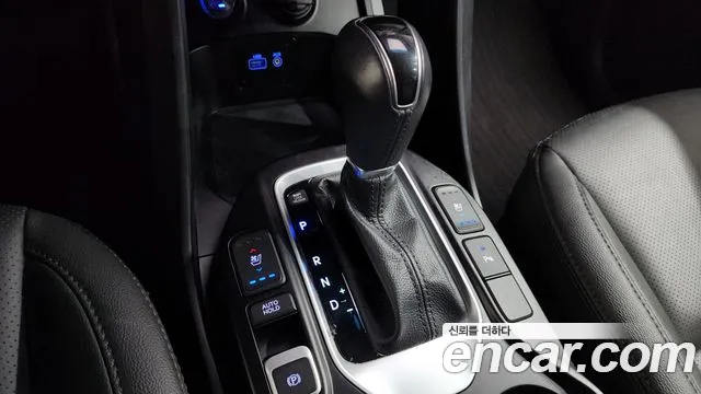 Hyundai Santafe 2017 thumb 7