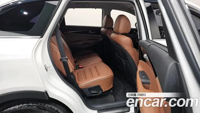 Kia Sorento 2018 thumb 5