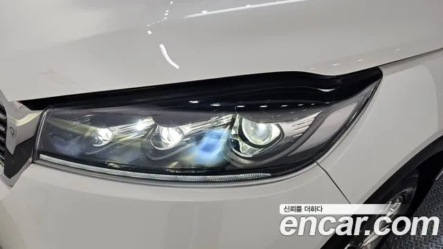 Kia Sorento 2018 thumb 3