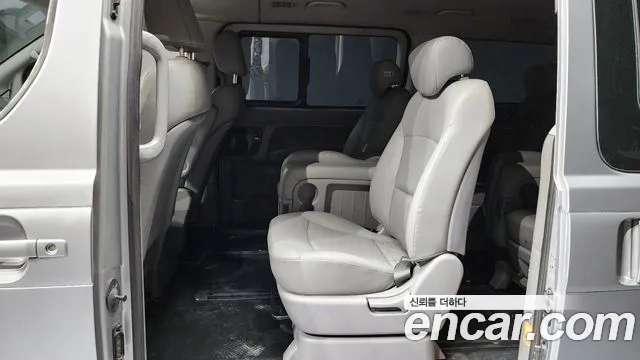 Hyundai Staria 2014 thumb 12