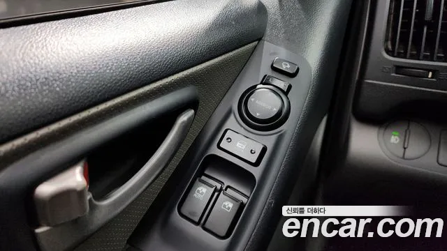Hyundai Staria 2014 thumb 5