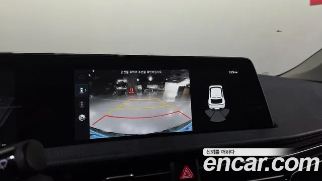 Kia EV6 2021 thumb 2