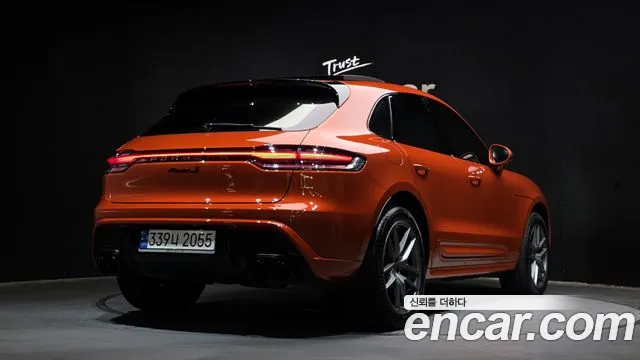 Porsche Macan 2022 thumb 4
