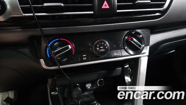 Kia Seltos 2019 thumb 8