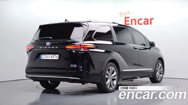 Toyota Sienna 2024 thumb 10