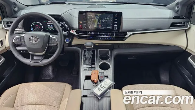 Toyota Sienna 2024 thumb 12