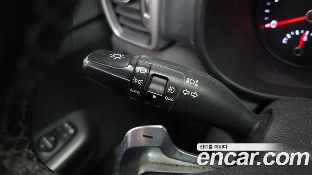 Kia Sportage 2016 thumb 10