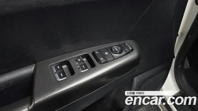 Kia Sportage 2016 thumb 4