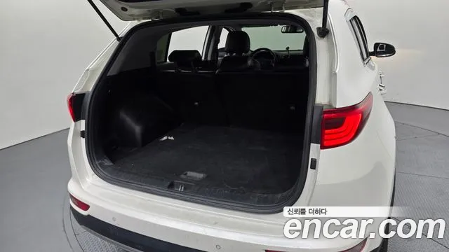 Kia Sportage 2016 thumb 11
