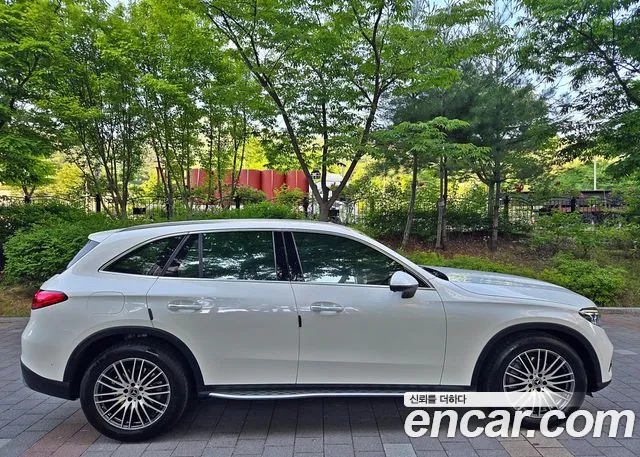 Mercedes-Benz GLC 2025 thumb 5