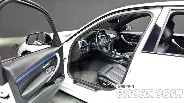 BMW 3 серии 2017 thumb 7