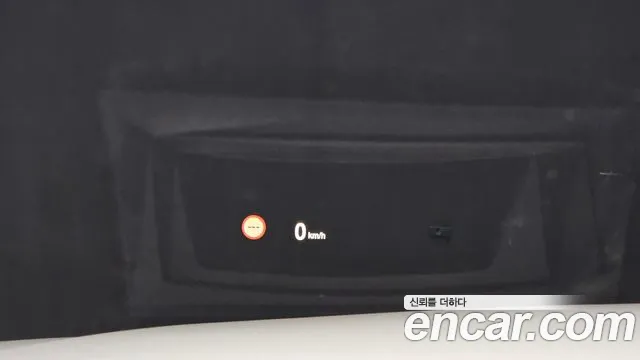 BMW 3 серии 2017 thumb 3