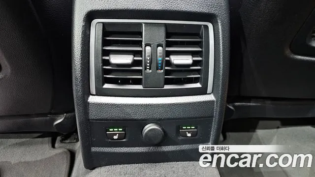 BMW 3 серии 2017 thumb 10